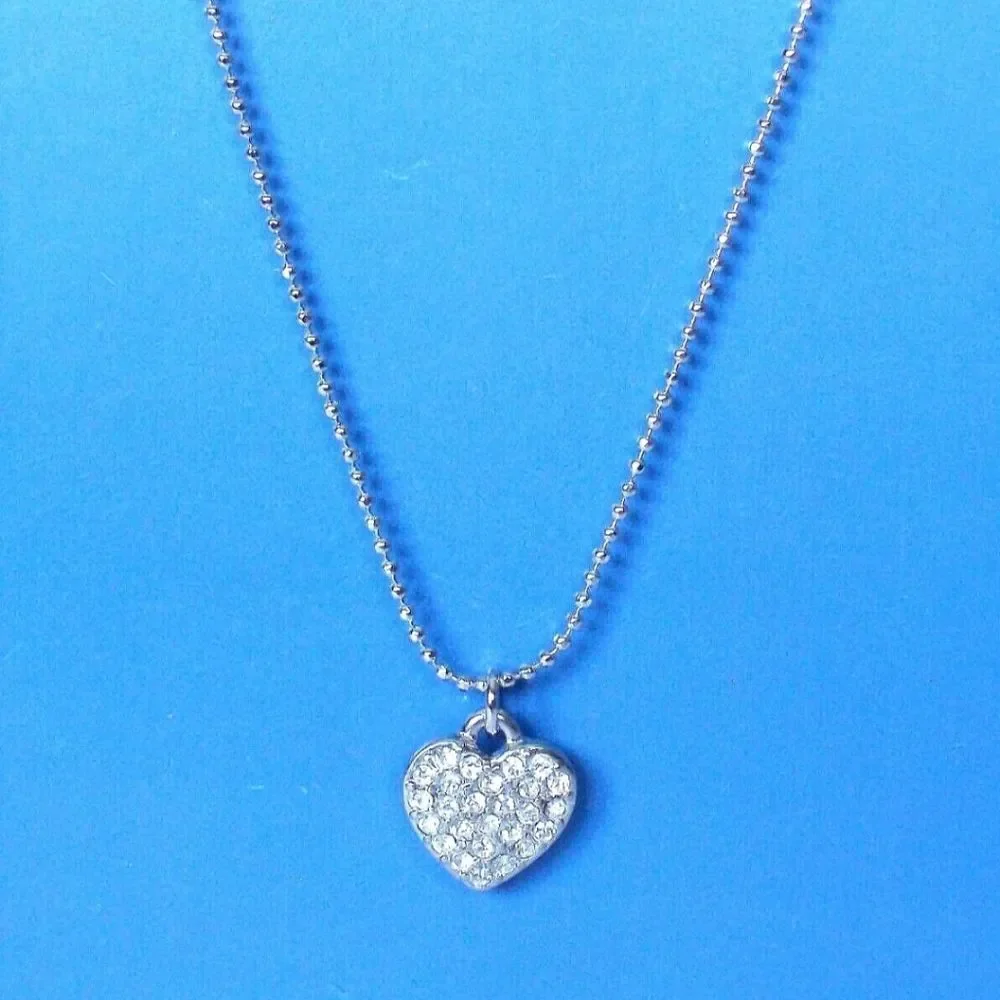 Lia Sophia "LITTLE BIT HEART" Necklace, 16-19", Cut Crystals, NWOT - Picture 2 of 4